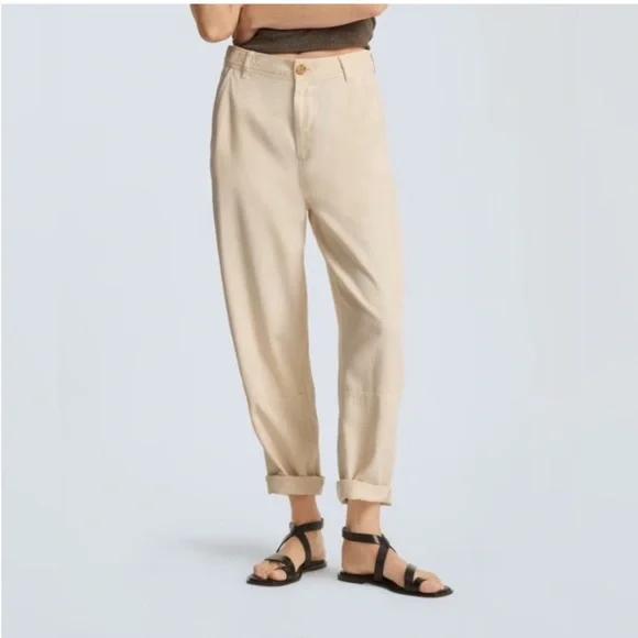 Sold - Picture 1 of 10